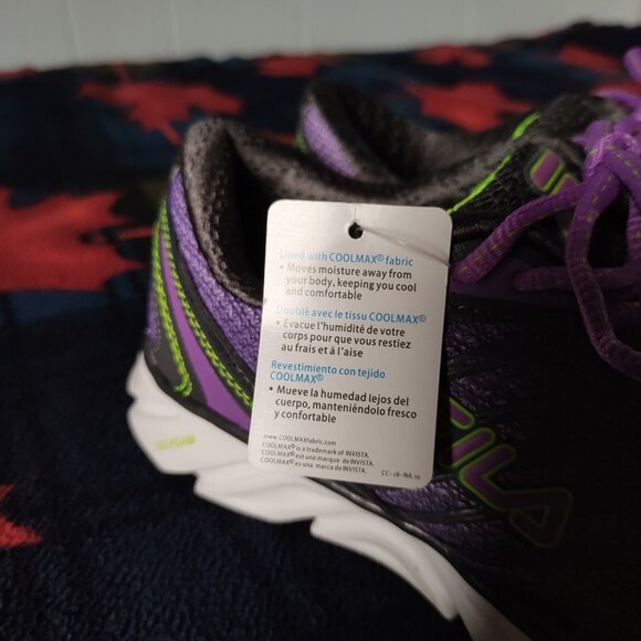 Fila Lightweight Cool Max Sneakers - Picture 9 of 10